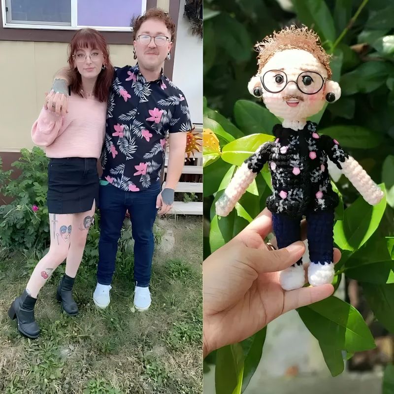 Custom Crochet Portrait Dolls